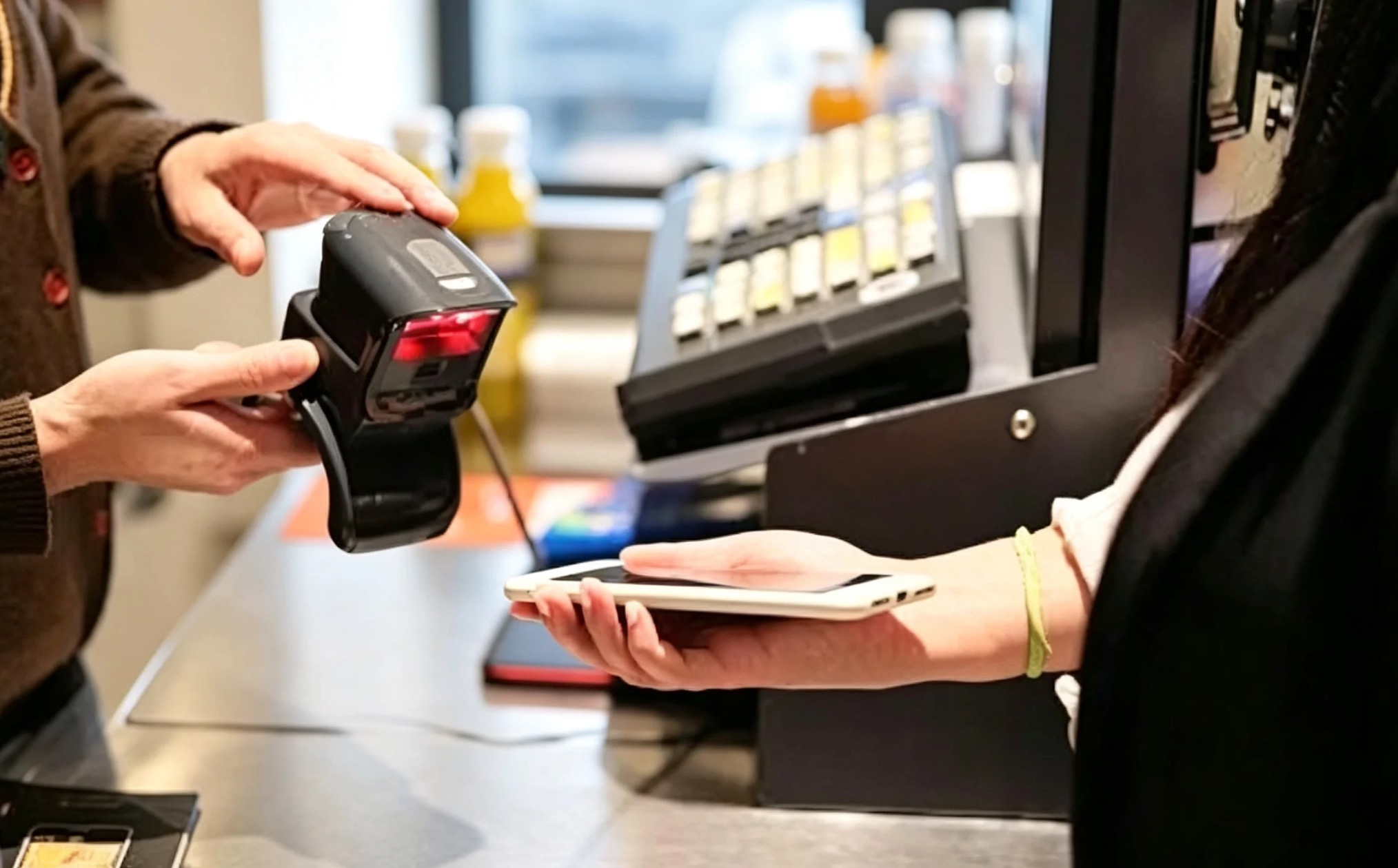 Merchant Loyalty & Dividend Commerce